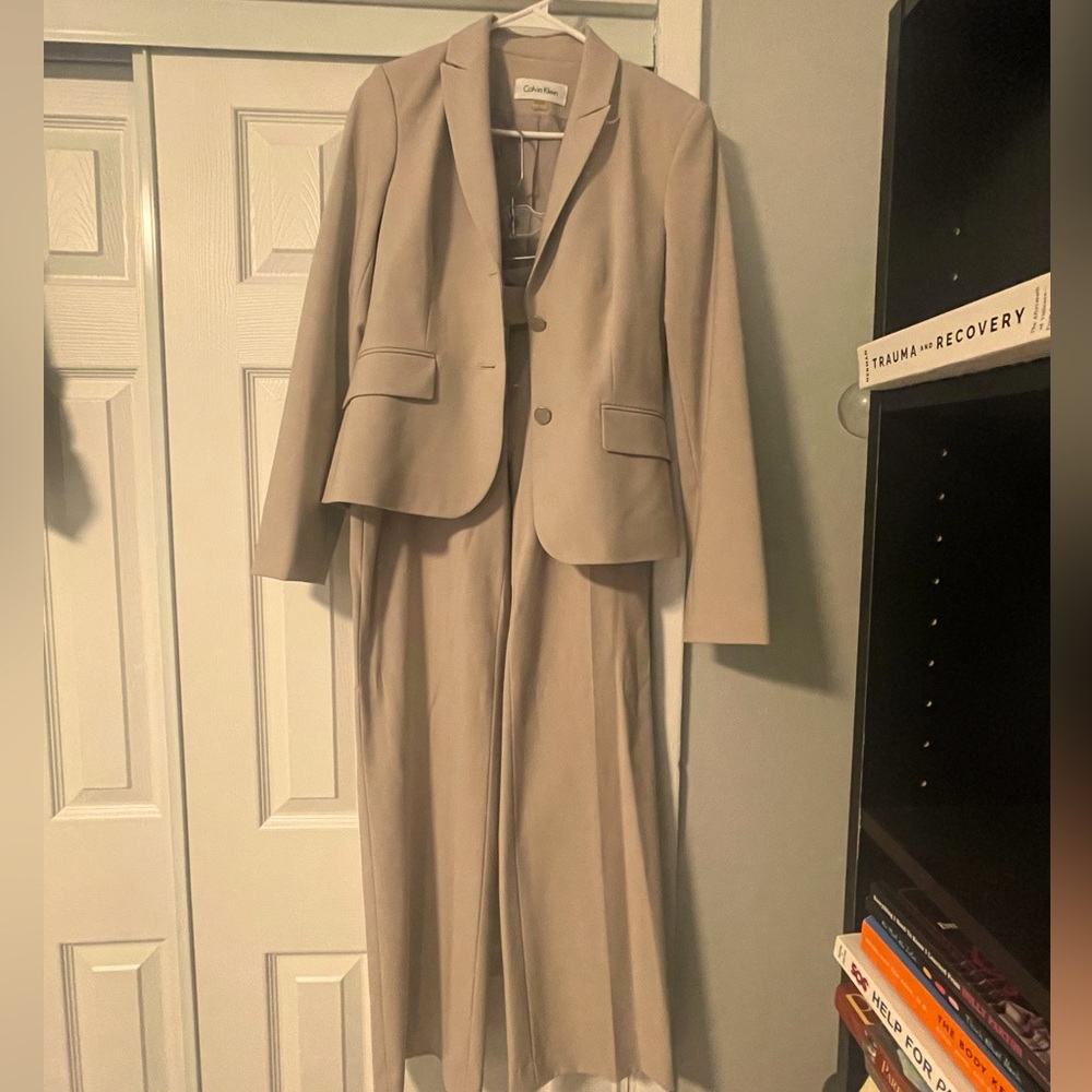 Calvin Klein Women’s Suit NWOT